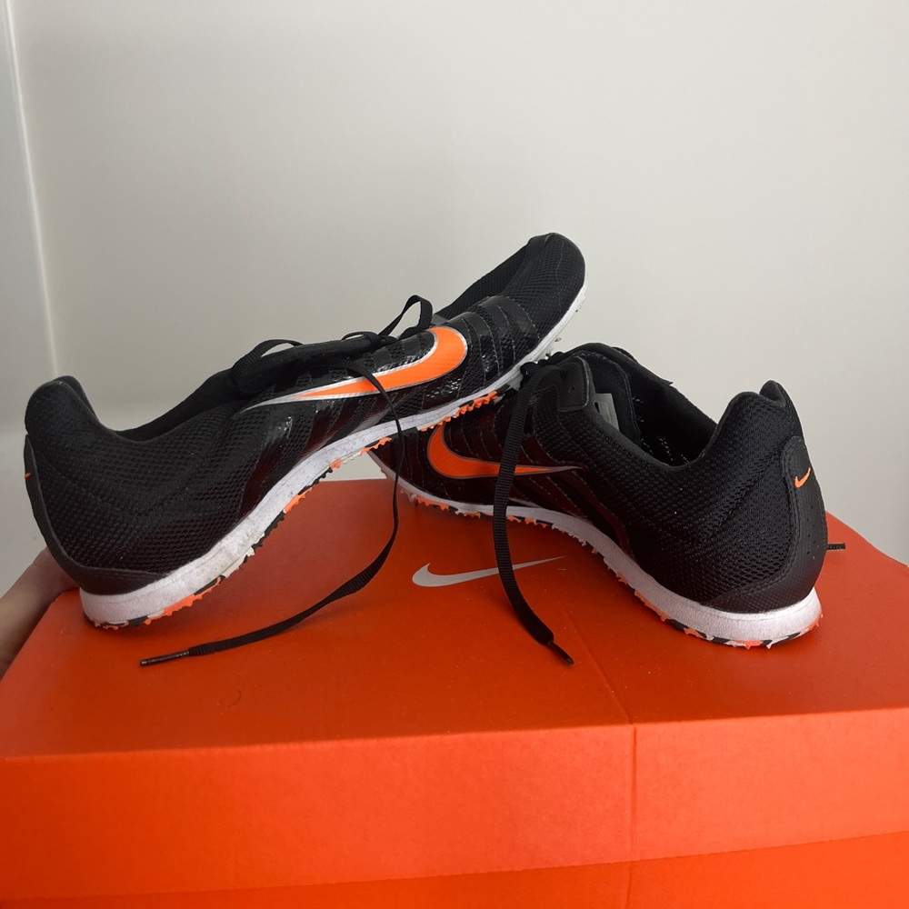 Nike Zoom Rival D (M: 8.5/ W: 10)